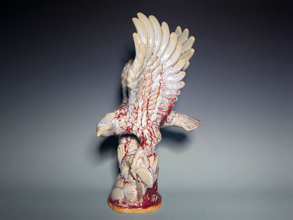 大鹏展翅